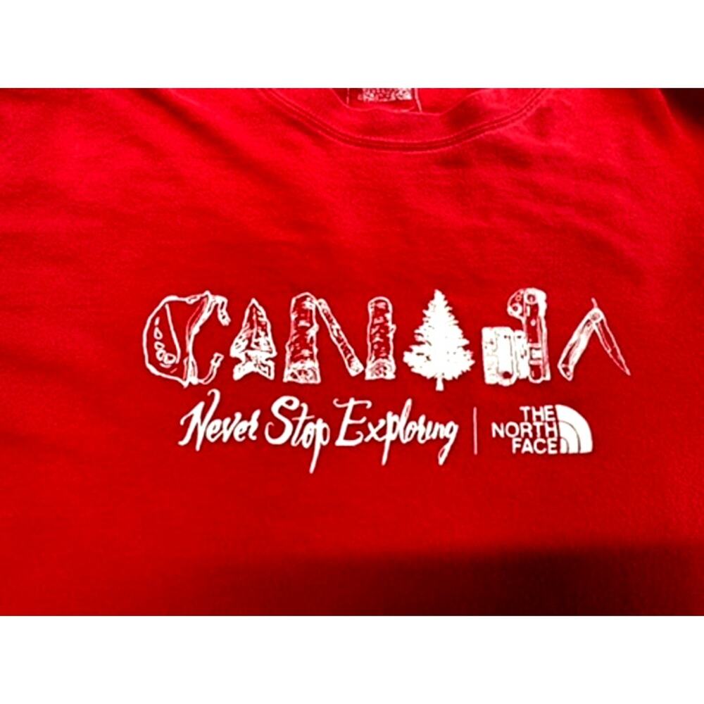 NORTH FACE "CANADA" Never Stop exploring T-Shirt, Size S/M